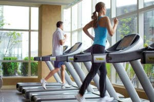 un piso exclusivo del gimnasio del hotel